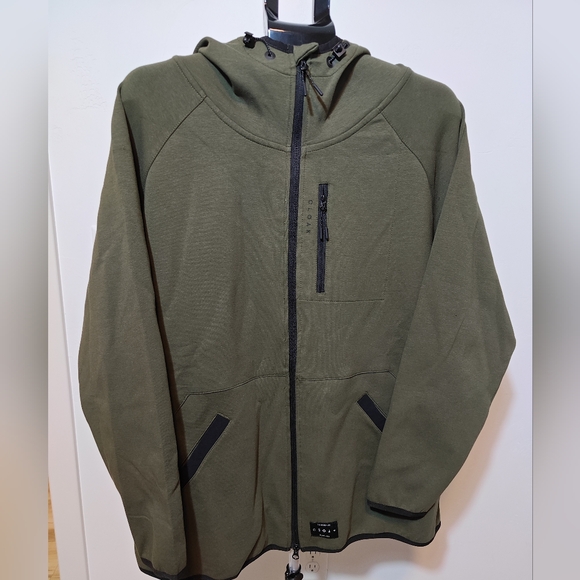 NWT-Cloak Tactical Glitch Jacket Olive - Picture 1 of 13